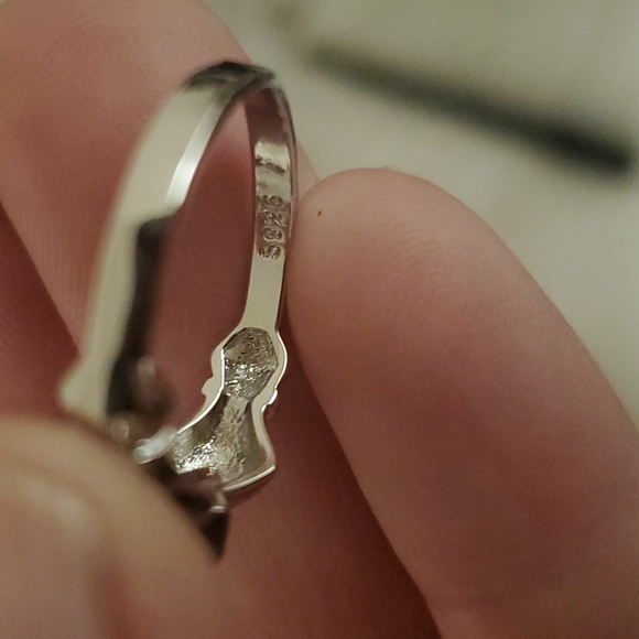 New Heart Shaped Diamonique 925 Silver Claddagh Ring. - Picture 5 of 6